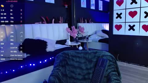 Meredith Alessandra online show from 12-02-25, 04:51