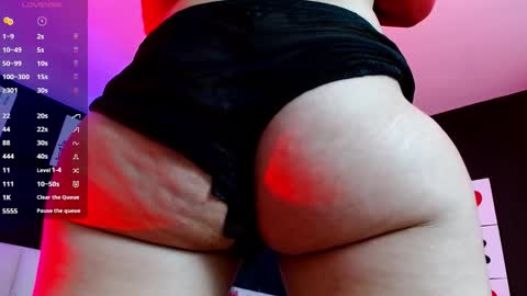 Meredith Alessandra online show from 01-08-26, 04:48