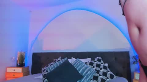 Snapshot of grace_duppon chatting on 02-05-25, 07:53 Grace online show from 02-05-25, 07:53