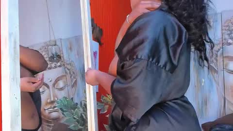 Snapshot of grace_miller19 chatting on 01-11-26, 05:18 grace online show from 01-11-26, 05:18