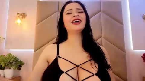 GRACE online show from 06-30-26, 04:02