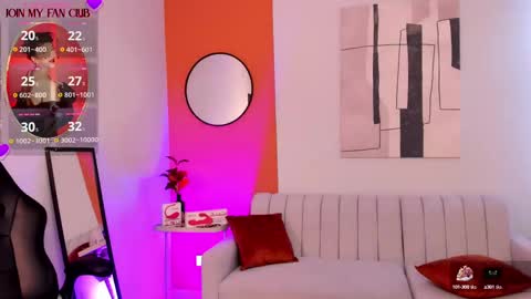 Snapshot of graceelizabeth_ chatting on 10-05-25, 08:07 Zuly online show from 10-05-25, 08:07