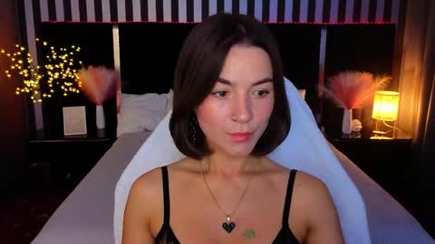 Snapshot of gracefulmichelle chatting on 05-13-26, 07:33 gracefulmichelle online show from 05-13-26, 07:33