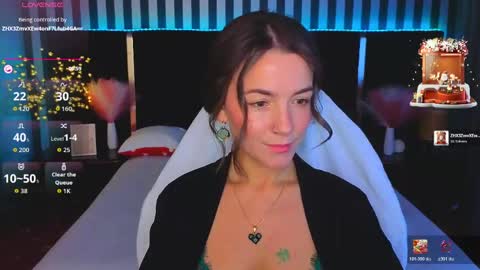 Snapshot of gracefulmichelle chatting on 05-14-26, 07:42 gracefulmichelle online show from 05-14-26, 07:42