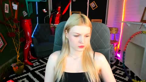 Snapshot of graceglamour chatting on 01-09-25, 05:34 Grace Glamour online show from 01-09-25, 05:34