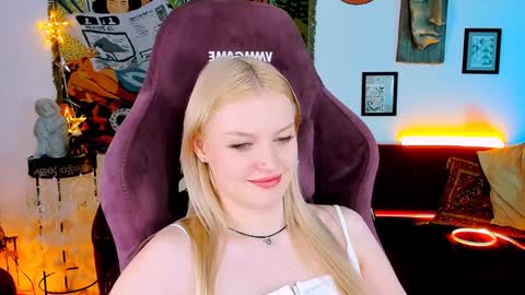 Snapshot of graceglamour chatting on 01-26-25, 11:28 Grace Glamour online show from 01-26-25, 11:28