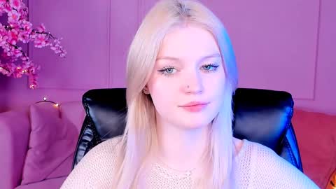 Snapshot of graceglamour chatting on 02-04-25, 11:38 Grace Glamour online show from 02-04-25, 11:38