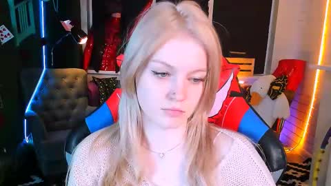 Snapshot of graceglamour chatting on 02-13-25, 11:28 Grace Glamour online show from 02-13-25, 11:28