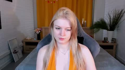 Snapshot of graceglamour chatting on 02-20-25, 05:12 Grace Glamour online show from 02-20-25, 05:12