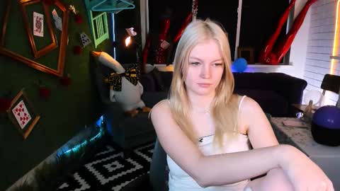 Snapshot of graceglamour chatting on 10-04-25, 05:27 Grace Glamour online show from 10-04-25, 05:27