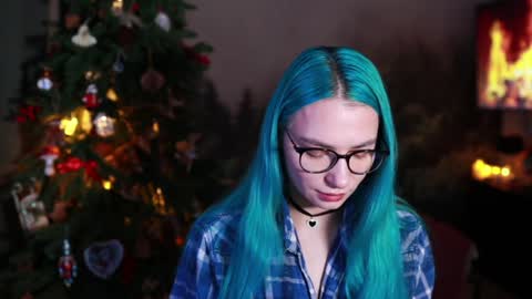 Snapshot of gracegreen chatting on 12-21-24, 01:21 I will be glad to see you 30 N 1800 - 2300 gmt3 online show from 12-21-24, 01:21