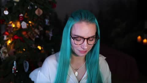 Snapshot of gracegreen chatting on 12-30-24, 06:53 I will be glad to see you 30 N 1800 - 2300 gmt3 online show from 12-30-24, 06:53