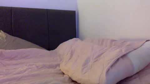 Grace Loves online show from 10-25-25, 07:49