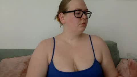 Grace Loves online show from 07-18-26, 03:27