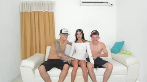 grana_flow22 online show from 04-21-26, 03:13