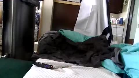 Snapshot of gratiotony chatting on 01-05-26, 05:27 Get US to 1000 you wont be disapointed online show from 01-05-26, 05:27