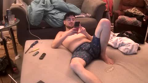 Get US to 1000 you wont be disapointed online show from 04-28-26, 02:27