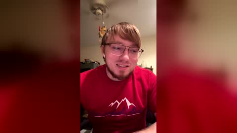 Snapshot of gravewalker22 chatting on 03-07-26, 03:58 gravewalker22 online show from 03-07-26, 03:58