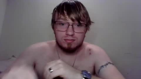 Snapshot of gravewalker22 chatting on 03-15-26, 02:17 gravewalker22 online show from 03-15-26, 02:17