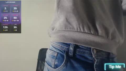 Snapshot of grayhorny chatting on 06-28-26, 03:51 Gray online show from 06-28-26, 03:51