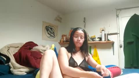Snapshot of grbhbosqysah chatting on 10-08-25, 12:25 grbhbosqysah online show from 10-08-25, 12:25