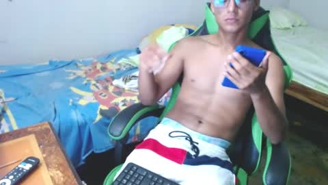 Snapshot of great_sexy_couple chatting on 05-19-26, 06:58 great_sexy_couple online show from 05-19-26, 06:58