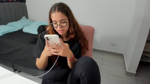 Snapshot of greciaruiz chatting on 09-29-25, 11:42 GreciaRuiz online show from 09-29-25, 11:42