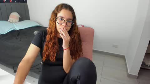Snapshot of greciaruiz chatting on 10-13-25, 11:49 GreciaRuiz online show from 10-13-25, 11:49