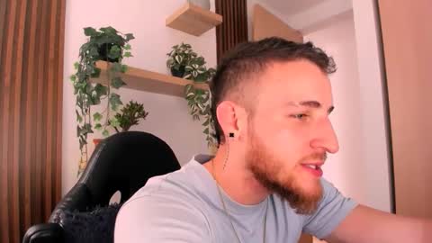 Juan online show from 11-22-25, 08:52