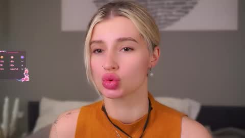 Kelly online show from 02-09-26, 12:09