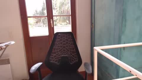 Snapshot of greenmoon88888 chatting on 02-26-25, 10:58 Greenmoon online show from 02-26-25, 10:58