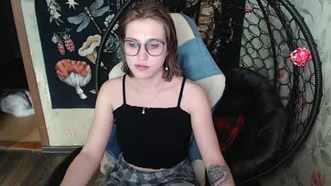 Lina online show from 06-07-26, 11:58