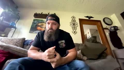 greg19866 online show from 05-10-26, 01:27