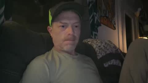Snapshot of greggrr chatting on 03-05-26, 01:07 first time doing this online show from 03-05-26, 01:07
