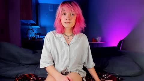 Snapshot of gregory_byyrd chatting on 01-07-25, 09:25 Greg-independent model online show from 01-07-25, 09:25