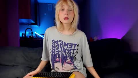 Snapshot of gregory_byyrd chatting on 01-14-25, 01:26 Greg-independent model online show from 01-14-25, 01:26