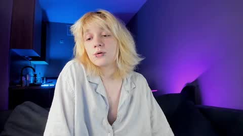 Snapshot of gregory_byyrd chatting on 02-21-25, 11:21 Greg-independent model online show from 02-21-25, 11:21