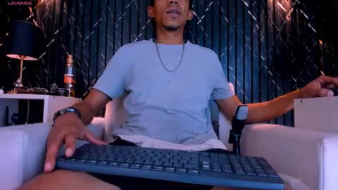 Snapshot of gregory_sforza chatting on 01-08-26, 08:55 GregorySforza online show from 01-08-26, 08:55