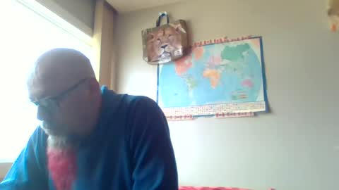 Snapshot of gregrev chatting on 06-18-26, 11:31 gregrev online show from 06-18-26, 11:31
