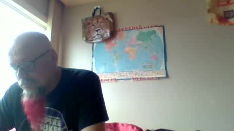Snapshot of gregrev chatting on 06-28-26, 09:54 gregrev online show from 06-28-26, 09:54