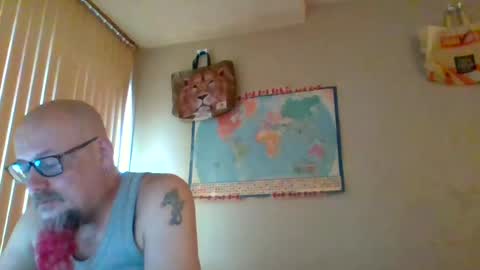 Snapshot of gregrev chatting on 07-18-26, 10:57 gregrev online show from 07-18-26, 10:57