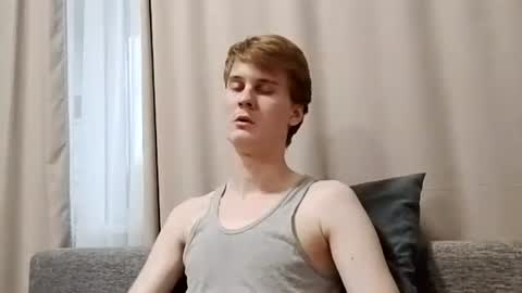 Felix online show from 06-17-26, 05:03