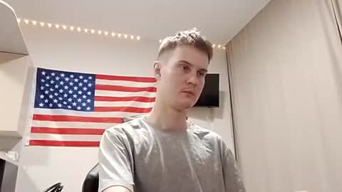 Felix online show from 06-22-26, 01:07