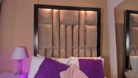 Snapshot of greta_petitee chatting on 02-23-26, 11:29 GRETA online show from 02-23-26, 11:29