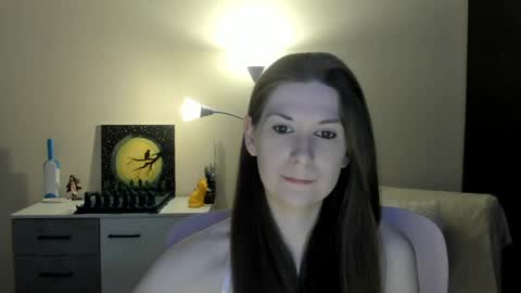Greta online show from 05-08-26, 08:25