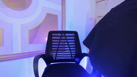 Snapshot of gretavelvet chatting on 01-17-26, 07:39 Greta Velvet online show from 01-17-26, 07:39