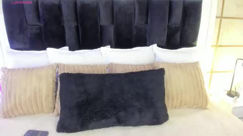 Snapshot of gretavelvet chatting on 02-19-26, 11:12 Greta Velvet online show from 02-19-26, 11:12