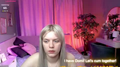 Snapshot of gretchen_mol chatting on 06-17-26, 07:33 gretchen_mol online show from 06-17-26, 07:33