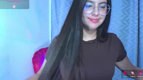 Snapshot of gretta_lane chatting on 03-12-25, 11:01 Jenny online show from 03-12-25, 11:01