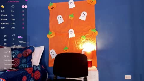 Gretel online show from 10-30-25, 07:47